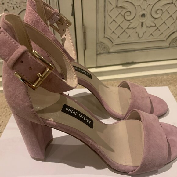 NWOT Nine West Suede Lavendar Sandals - Block / Chunky Heel Ankle Strap sz 5.5 - Picture 8 of 11